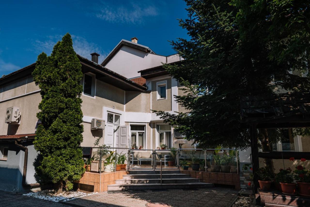 The Home Тимишоара Екстериор снимка