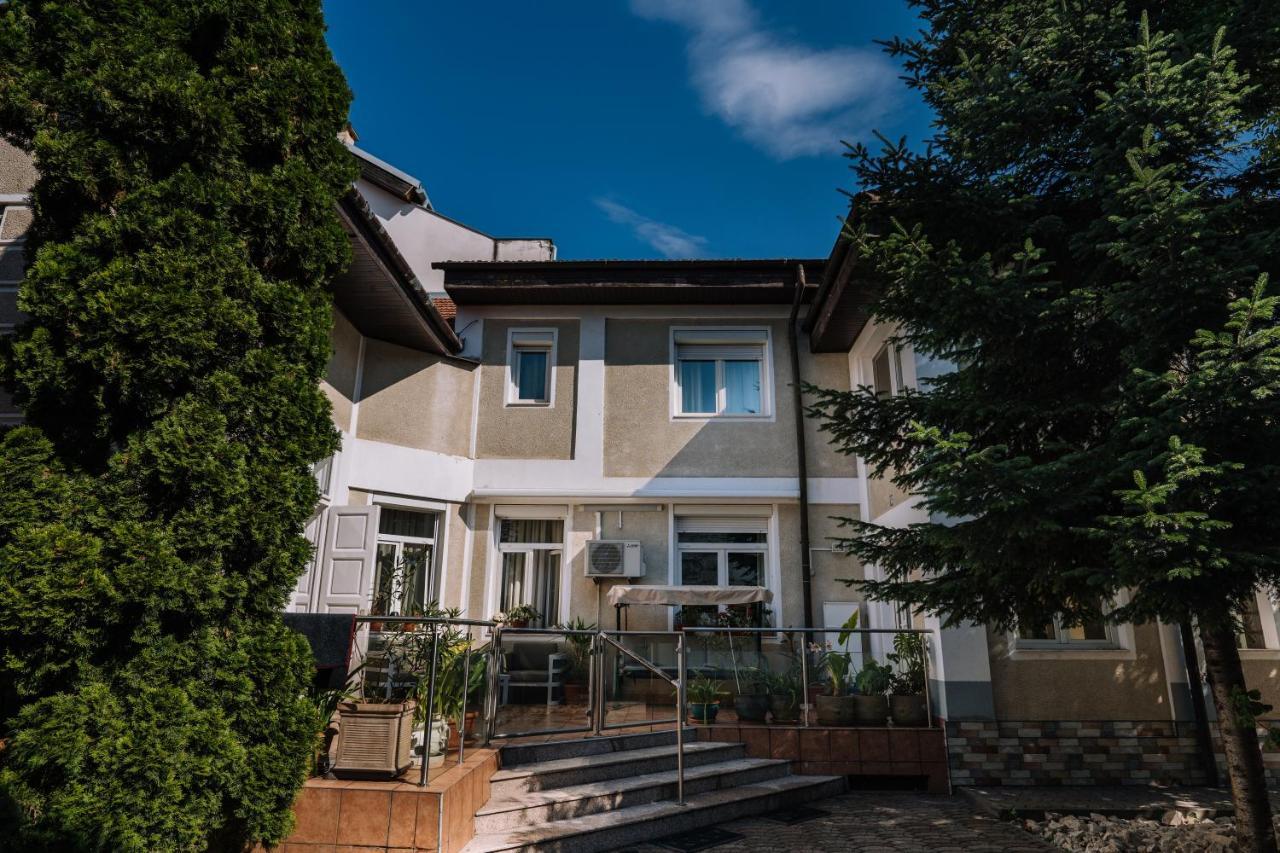 The Home Тимишоара Екстериор снимка