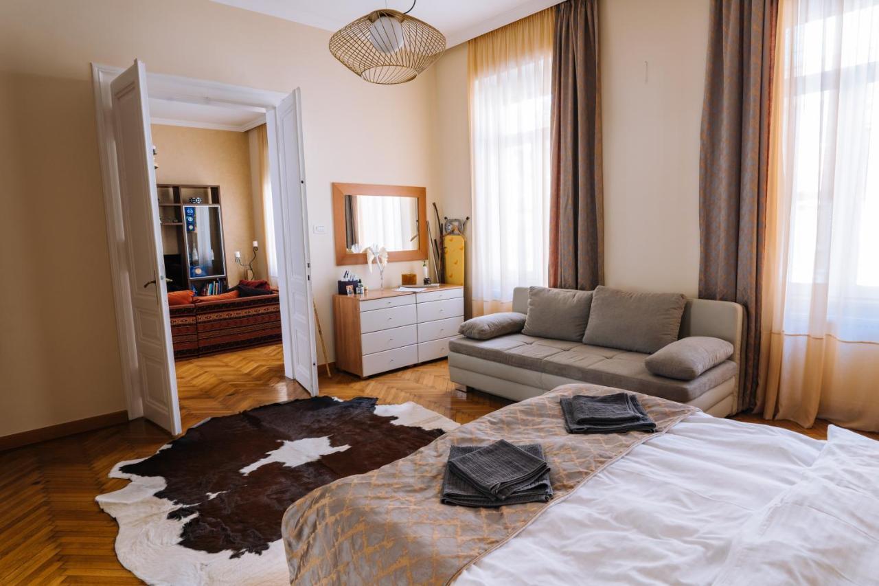The Home Тимишоара Екстериор снимка
